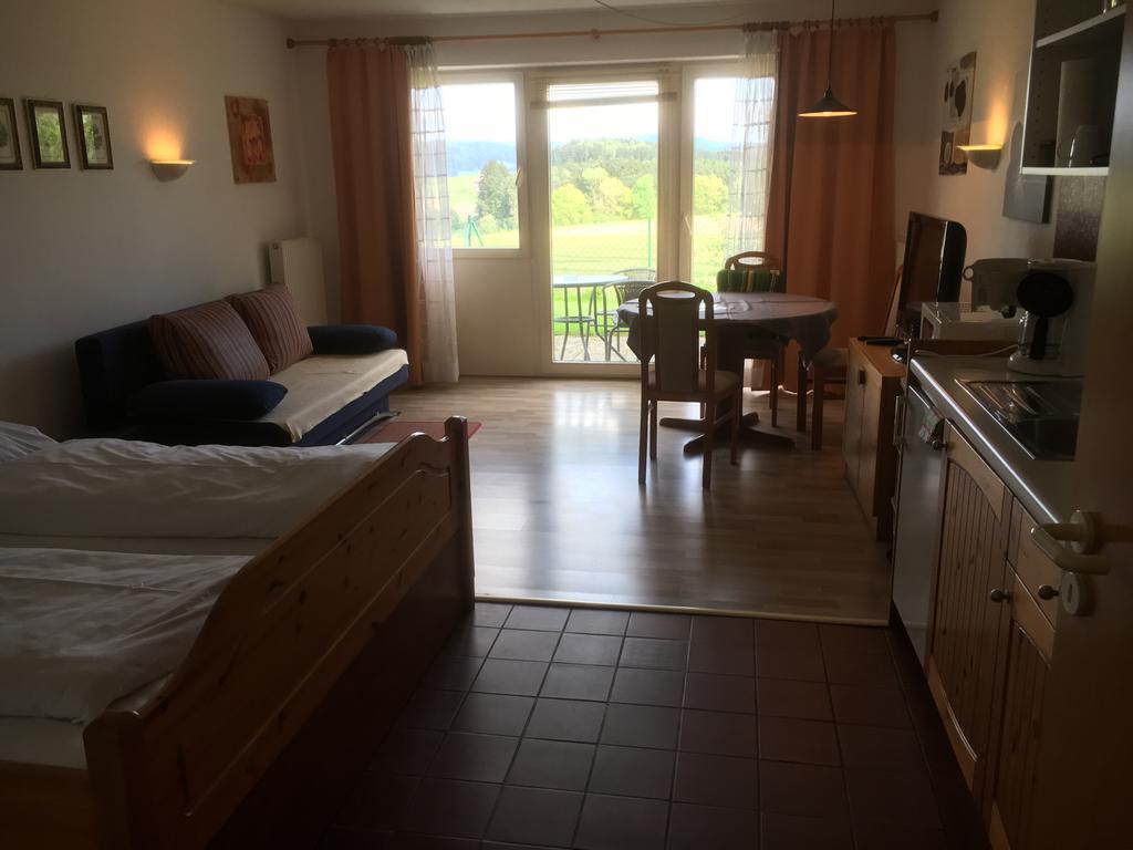 Apartmentanlage Am Kellerberg Zandt Esterno foto