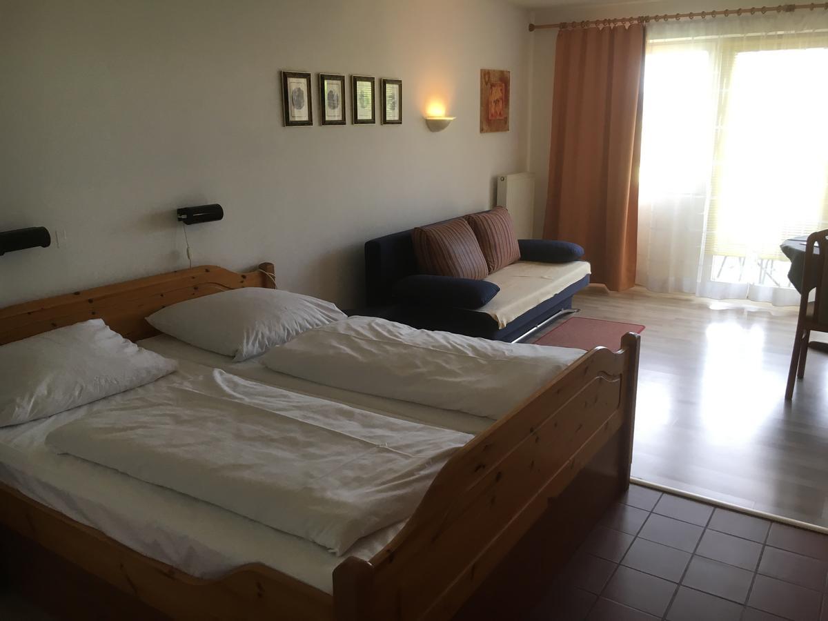 Apartmentanlage Am Kellerberg Zandt Esterno foto
